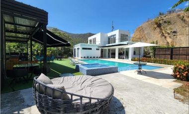 Casa Finca de Lujo en Sopetrán  ¡Invierte y Disfruta!  JCR