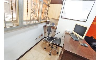 OFICINA EN VENTA EN LAURELES, ÚLTIMO PRECIO PARA VENTA DE CONTADO