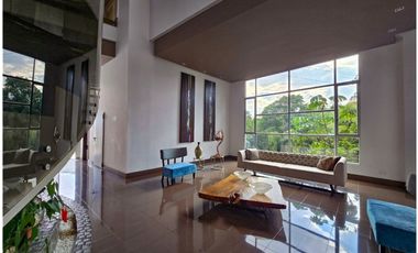 VENTA APARTAMENTO EDIFICIO DE LUJO PINAMAR EN PINARES ALTO PEREIRA