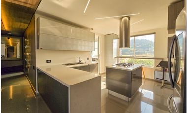 VENTA APARTAMENTO EDIFICIO DE LUJO PINAMAR EN PINARES ALTO PEREIRA