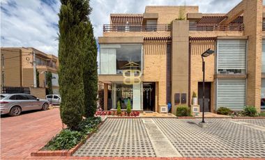 SE VENDE CASA EN CAJICA CANELON