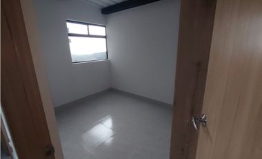 Se Arrienda Casa a Estrenar en el Carmen Colonial