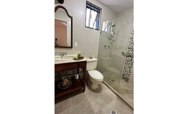 CASA  CAMPESTRE A LA VENTA EN CONDOMINIO LAS MERCEDES JAMUNDI