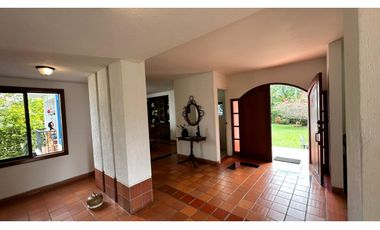 CASA  CAMPESTRE A LA VENTA EN CONDOMINIO LAS MERCEDES JAMUNDI