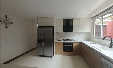 VENDEMOS- Casa en Agrupación campestre la Balsa.
