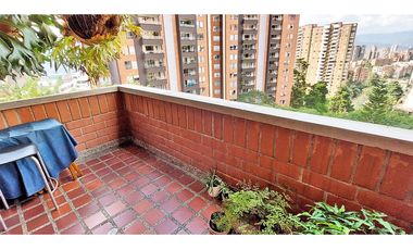 Vendo apto clásico sin ruido, buena vista, Poblado sector Visitación