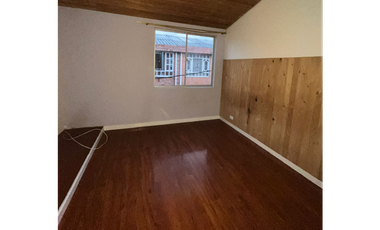 ACSI 1385 Casa para la venta en el barrio el Remanso, Mosquera