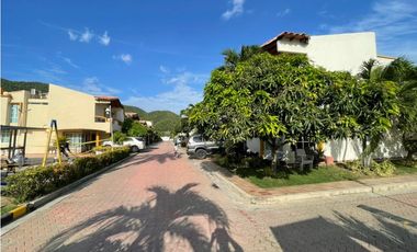 Casa en Venta - Rodadero Reservado, Santa Marta | Con Paneles Solares