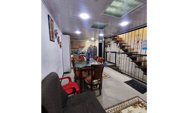 SE VENDE CASA RENTABLE EN EL BARRIO VILLA MAYOR LA NUEVA