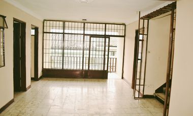 Casa en el centro - segundo y tercer piso