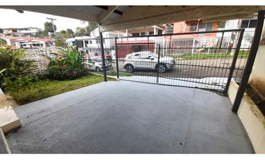 Casa en Venta en Lomas del Dorado # 2111 cvd