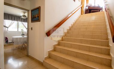 Venta de casa esquinera de 570,93 mts en Villa Lilla/ San Francisco