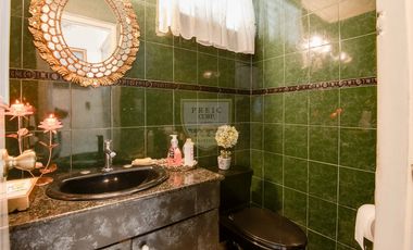 Venta de casa esquinera de 570,93 mts en Villa Lilla/ San Francisco