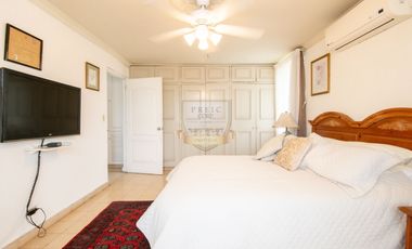 Venta de casa esquinera de 570,93 mts en Villa Lilla/ San Francisco