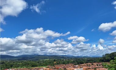 Venta de Casa esquinera de 310 mts en Brisas del Golf/ Brisas Point