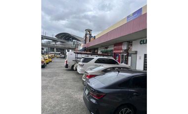 ALQUILER DE LOCAL COMERCIAL  EN PH PLAZA LAS MAÑANITAS DE 53.97 M2