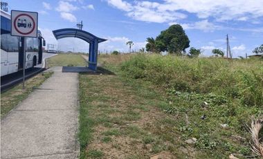 ALQUILO TERRENO EN MAÑANITAS DE 1990M2