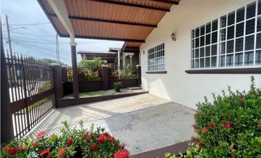 VENTA Y ALQUILER CASA 324 M2 TERRAZAS DE BRISAS DEL GOLF CV