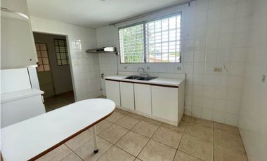 VENTA Y ALQUILER CASA 324 M2 TERRAZAS DE BRISAS DEL GOLF CV