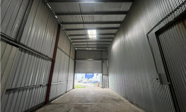 ALQUILER DE GALERA 80M EN PARQUE INDUSTRIAL MAÑANITAS ESPACIO AMPLIO