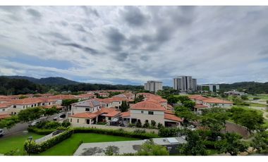 En venta Apartamento Amoblado en Midrise - Woodlands, Panamá Pacífico