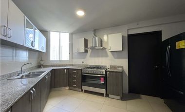 Se vende apartamento En Costa del Este Amoblado LH