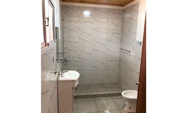 SE ALQUILA AMPLIO DEPARTAMENTO DE 2 DORMITORIOS EN EL BOLSÓN