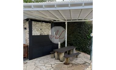 Casa en Cariló con pileta climatizada