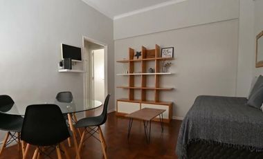 EXCELENTE DOS AMBIENTES AMOBLADO RECOLETA