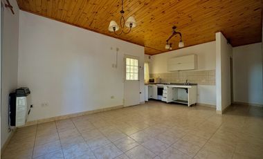 Venta Casa de 2 dormitorios Bº Constantini