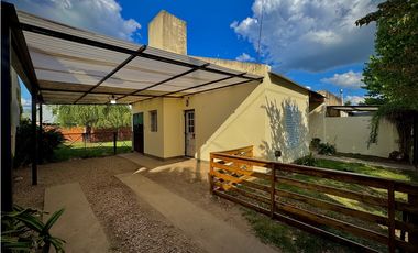 Venta Casa de 2 dormitorios Bº Constantini