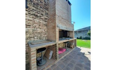 ALQUILER TEMPORARIO- JESÚS MARA-CASA PARA 8 PERSONAS