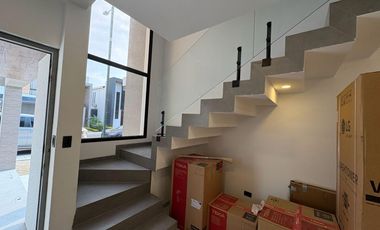 SE VENDE CASA PARA ESTRENO CIUDAD CELESTE  DevE