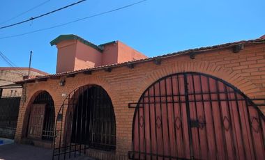 Maipu 189- Casa 2 dormit + Dpto (Villa Don Enrique)