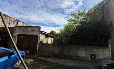 Casa en venta en Quilmes Este