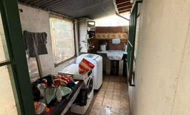 Casa en venta en Quilmes Este