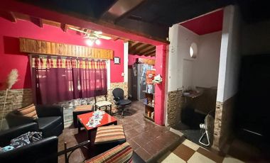 Casa en venta en Quilmes Este