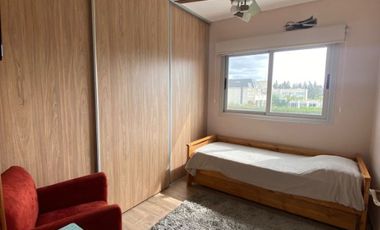 Casa en alquiler en Las Golondrinas