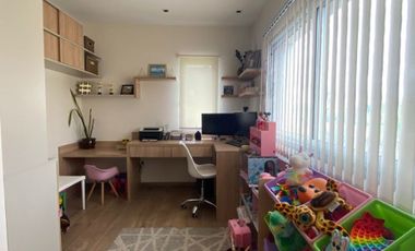 Casa en alquiler en Las Golondrinas