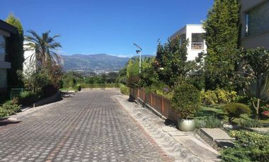 VENTA DE CASA SECTOR TANDA, EN PLANOS