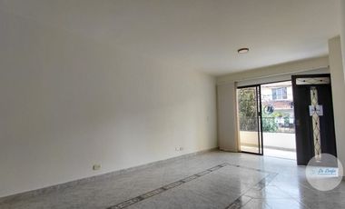 Casa en Arriendo Ubicado en Itagüí Codigo 11038