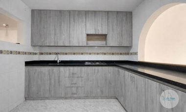 Casa en Arriendo Ubicado en Itagüí Codigo 11038