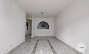 Casa en Arriendo Ubicado en Itagüí Codigo 11038
