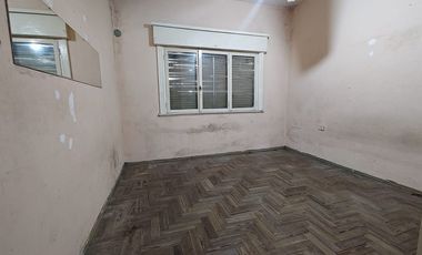 Venta PH 3amb-a Refaccionar-Gran lote-Billinghurst