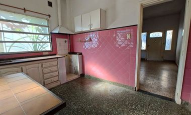 Venta PH 3amb-a Refaccionar-Gran lote-Billinghurst