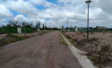 Venta , lote central , Bº Solar de Olivos, Maipu