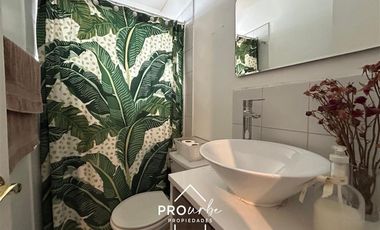 Casa en Arriendo en Amplia casa en el corazón de Vitacura. Alejandro Serani - La Llaveria. Colegio Sagrados Corazones de Manquehue