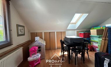 Casa en Arriendo en Amplia casa en el corazón de Vitacura. Alejandro Serani - La Llaveria. Colegio Sagrados Corazones de Manquehue