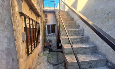 CASA 4 AMBIENTES QUILMES OESTE