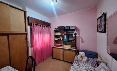 CASA 4 AMBIENTES QUILMES OESTE